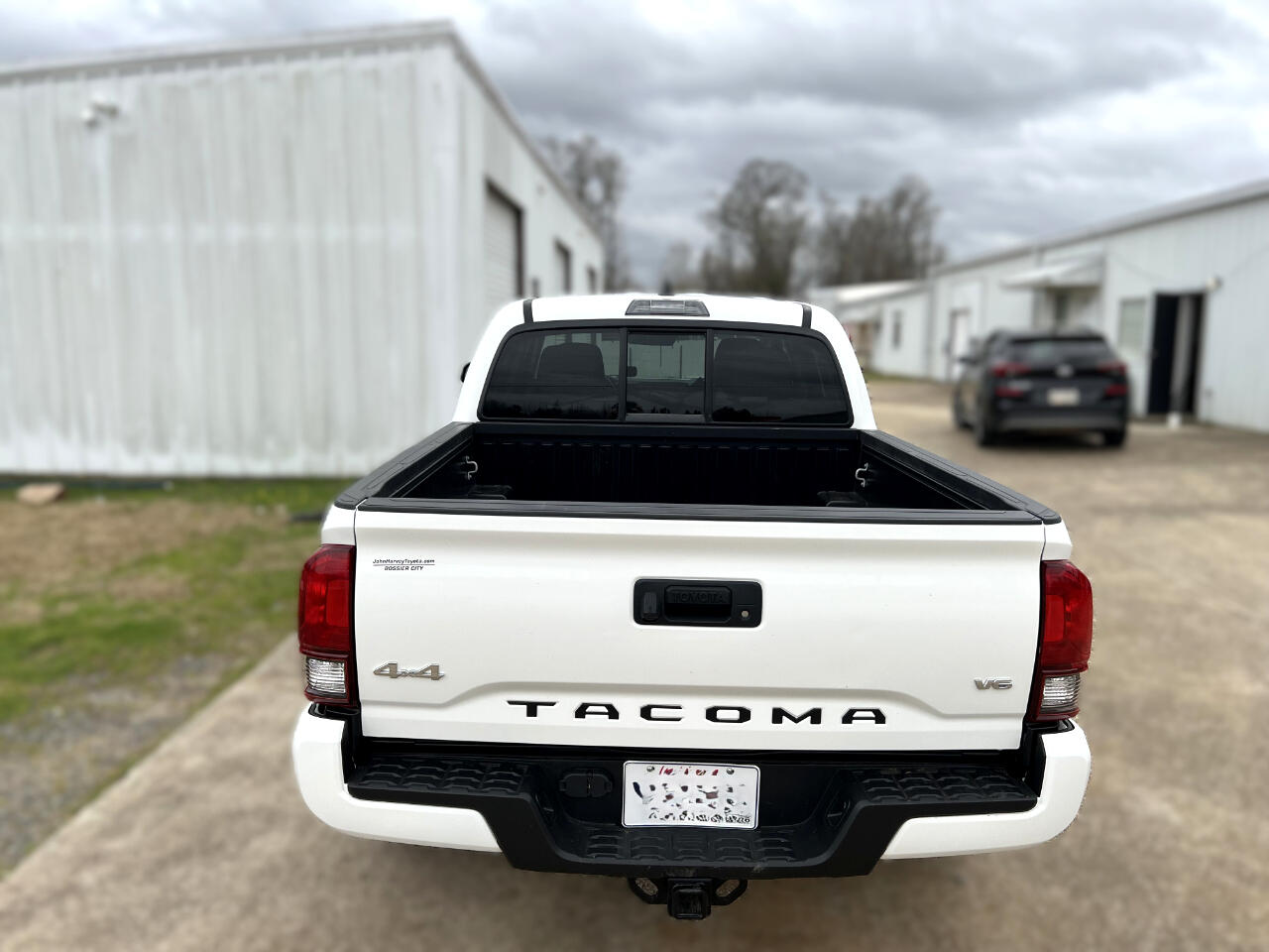 Toyota Tacoma 4WD  2023