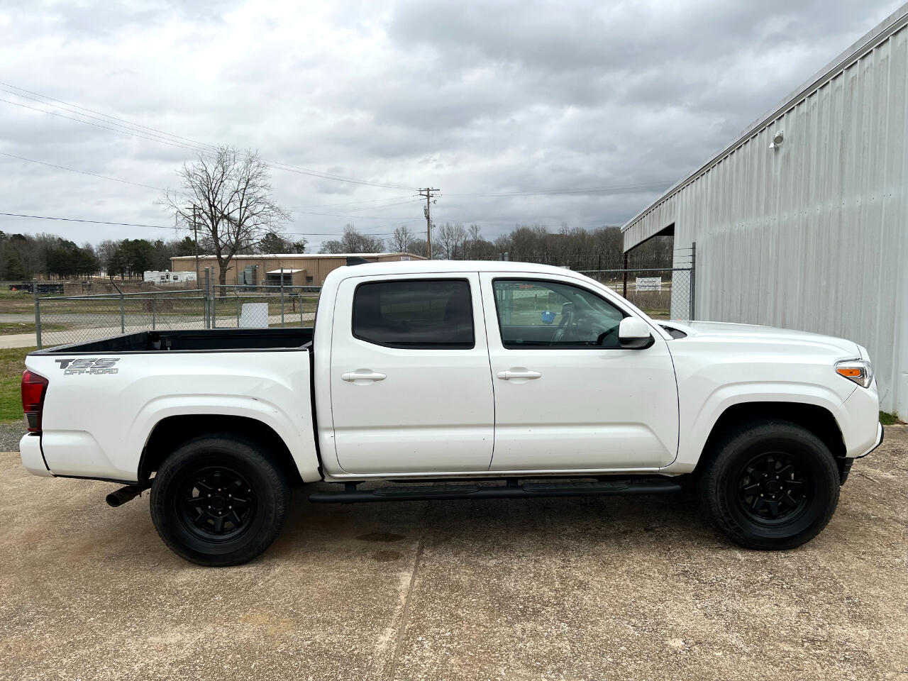 Toyota Tacoma 4WD  2023