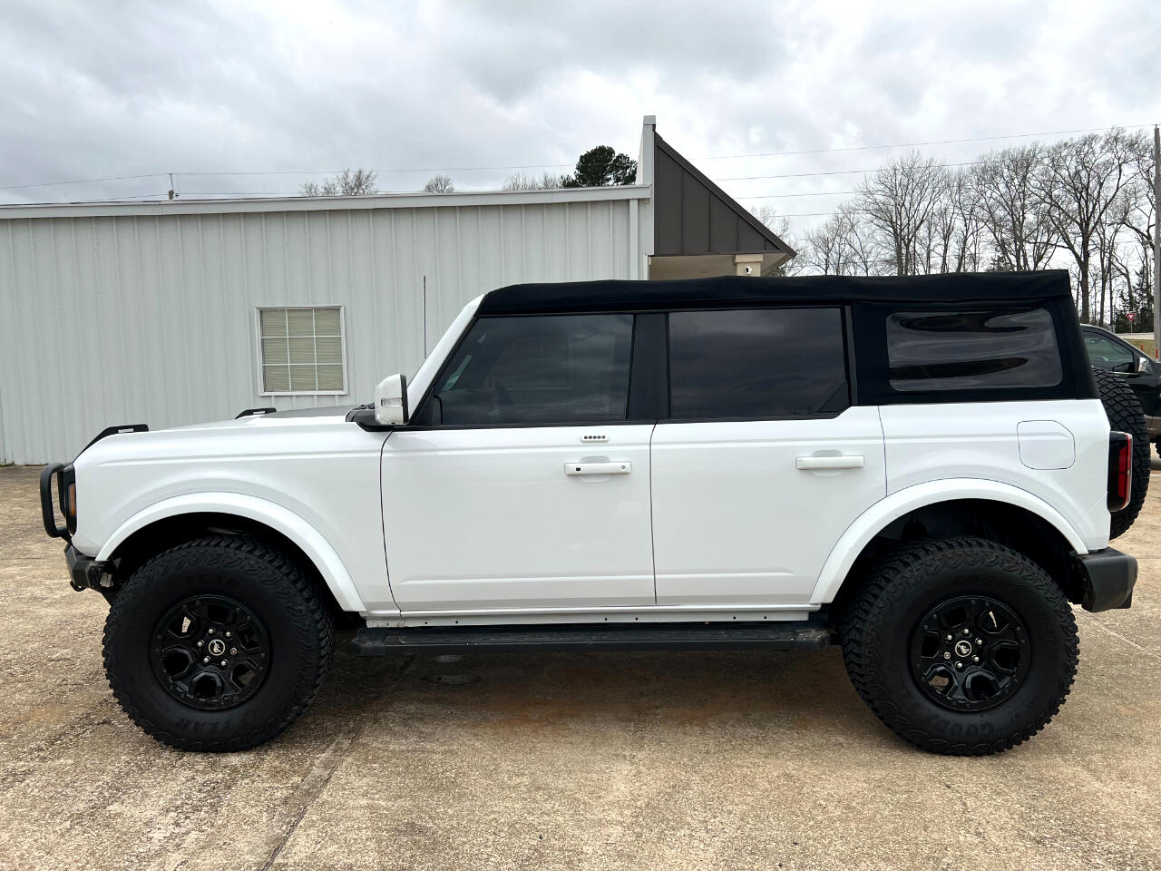 Ford Bronco 4WD  2022