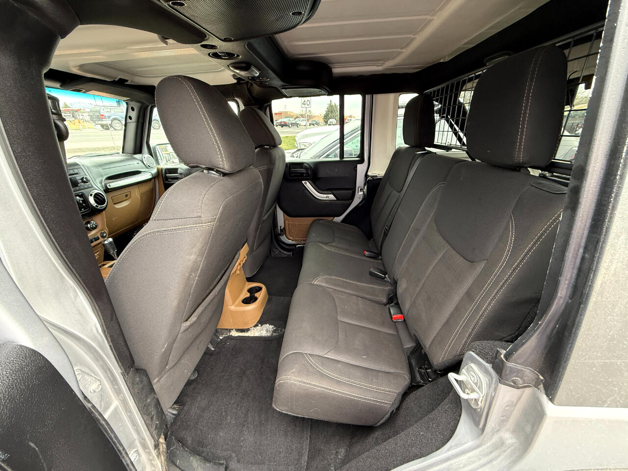 Jeep Wrangler Unlimited 4WD 4dr Rubicon 2016