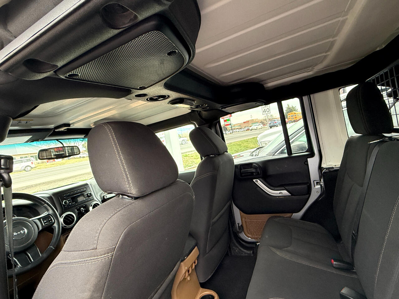 Jeep Wrangler Unlimited 4WD 4dr Rubicon 2016