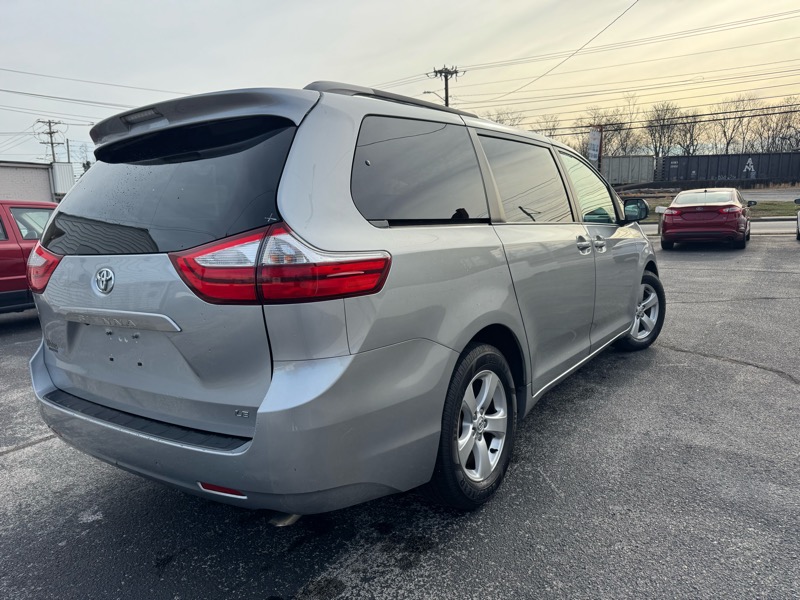 Toyota Sienna LE FWD 8-Passenger V6 2015