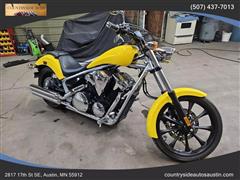 2022 Honda VT1300CXA (Fury) 