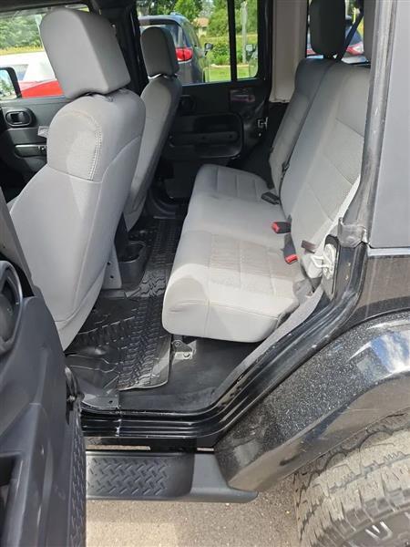 Jeep Wrangler Unlimited Sahara 4WD 2008