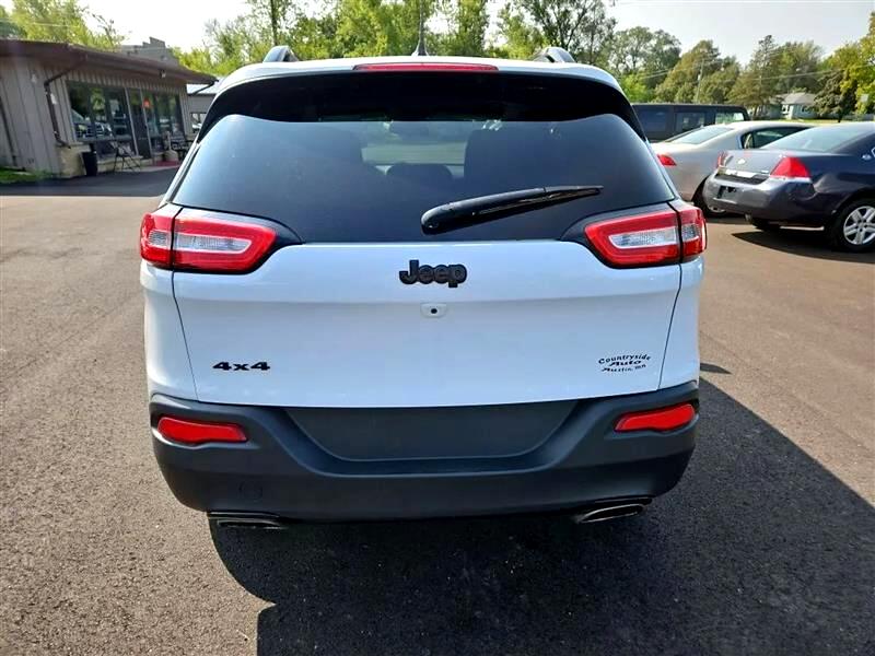 2016 Jeep Cherokee Altitude photo 4