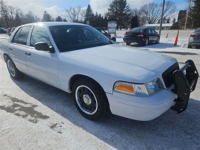 Ford Crown Victoria Police Interceptor 2011