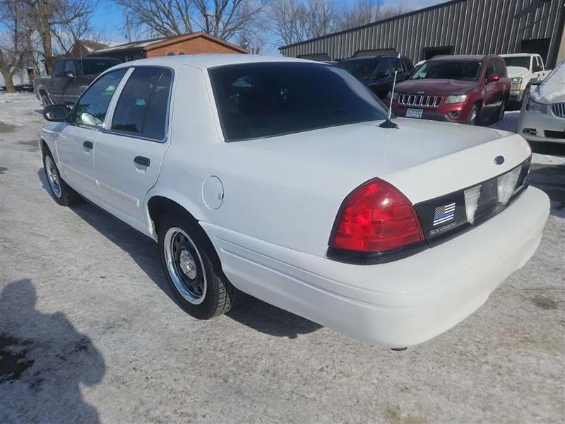 Ford Crown Victoria Police Interceptor 2011