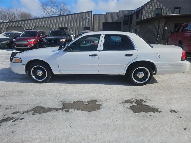 Ford Crown Victoria Police Interceptor 2011