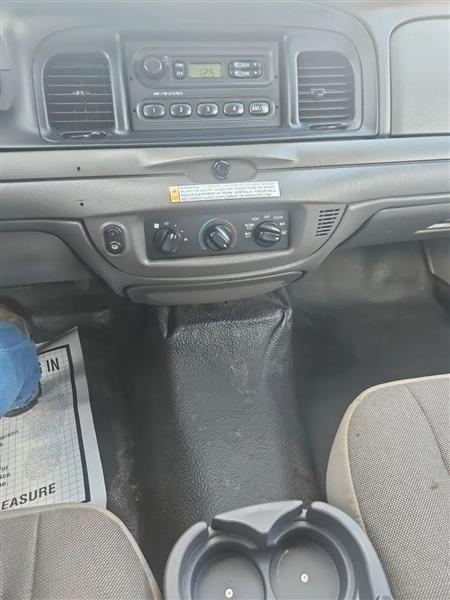 Ford Crown Victoria Police Interceptor 2011