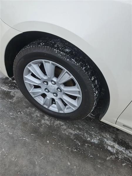 Buick LaCrosse Leather Package 2013