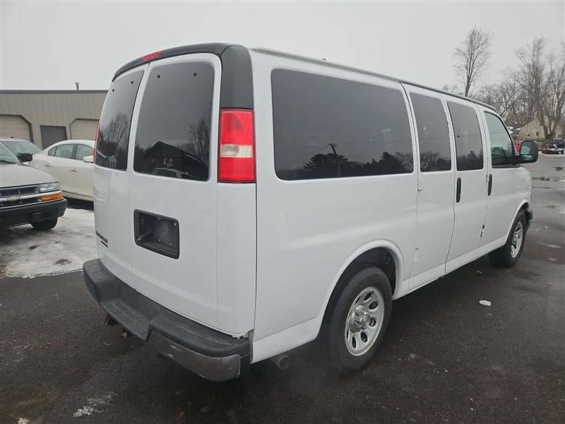 Chevrolet Express LT 1500 AWD 2014