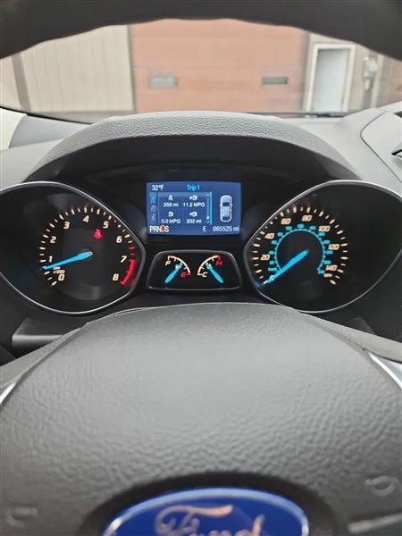 Ford Escape S FWD 2014