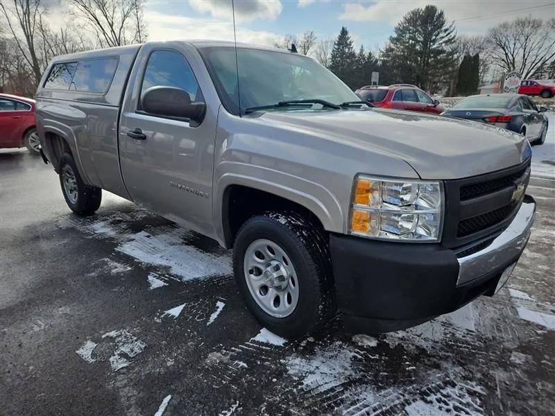 Chevrolet Silverado 1500 Work Truck Std. Box 2WD 2008
