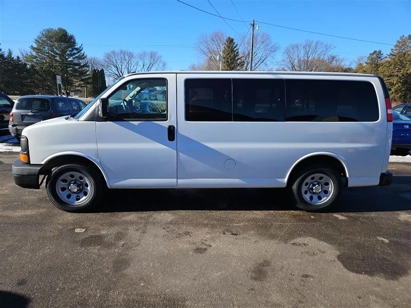 Chevrolet Express 1500 LS 2011