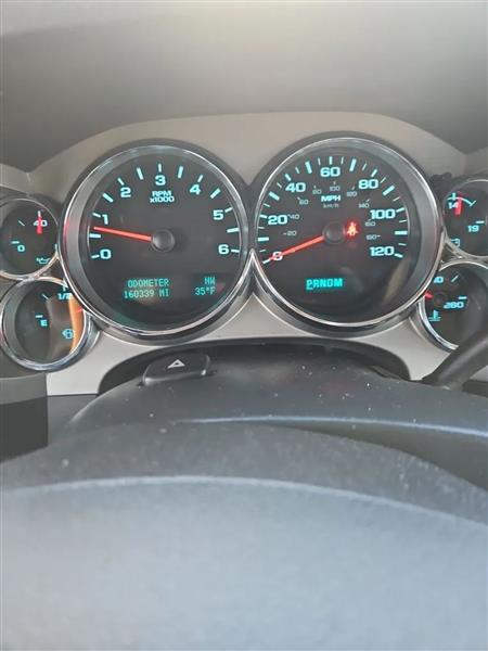 Chevrolet Silverado 1500 LT Crew Cab 4WD 2011