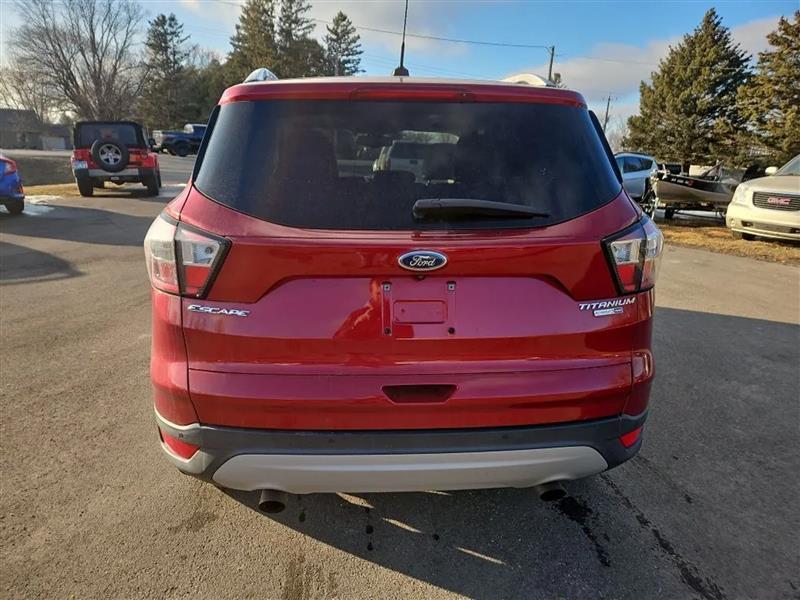 Ford Escape Titanium 4WD 2017