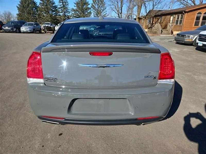 Chrysler 300 S V6 AWD 2018