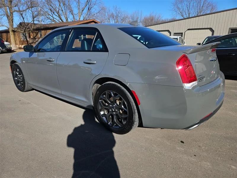 Chrysler 300 S V6 AWD 2018