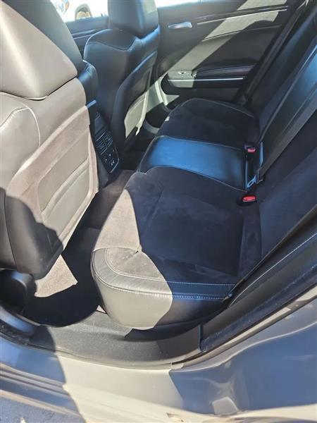 Chrysler 300 S V6 AWD 2018