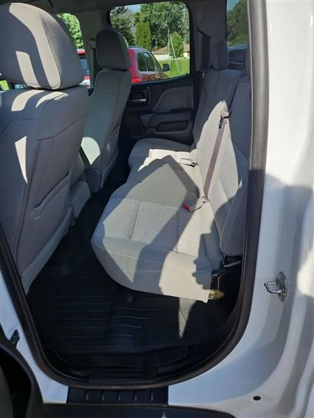 GMC Sierra 1500 Base Double Cab 4WD 2017