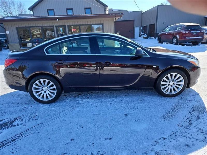 Buick Regal CXL - 4XL 2011
