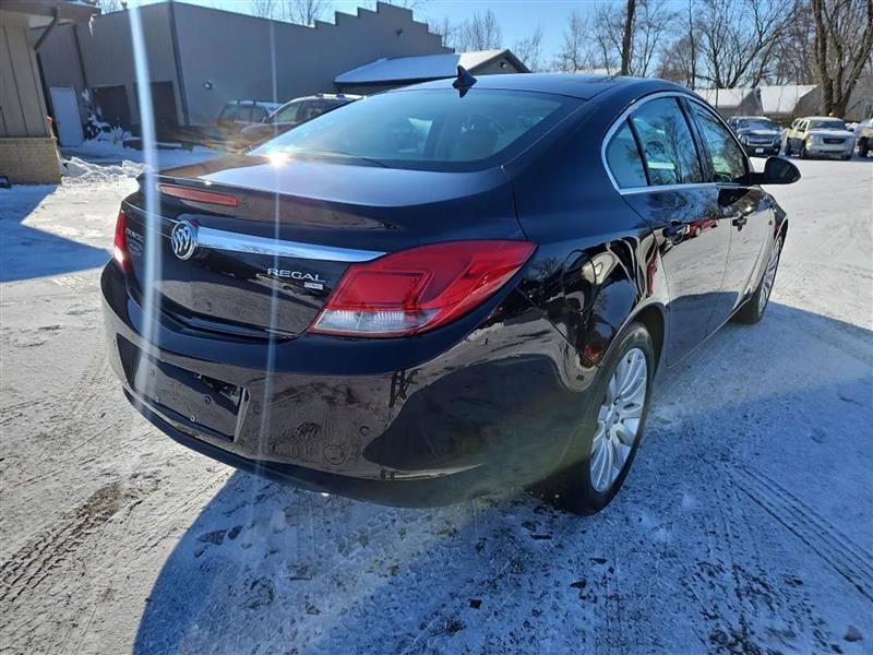 Buick Regal CXL - 4XL 2011