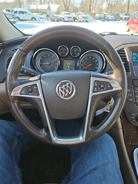 Buick Regal CXL - 4XL 2011