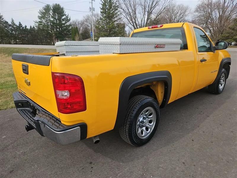 Chevrolet Silverado 1500 Work Truck Std. Box 2WD 2008