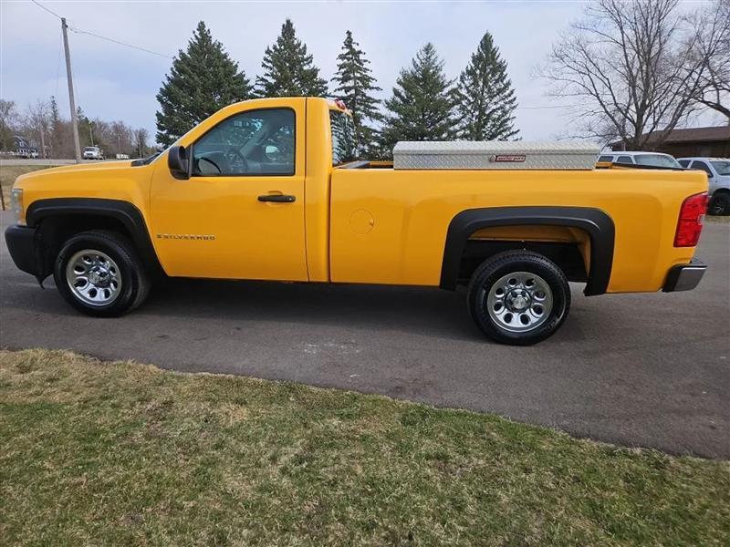 Chevrolet Silverado 1500 Work Truck Std. Box 2WD 2008