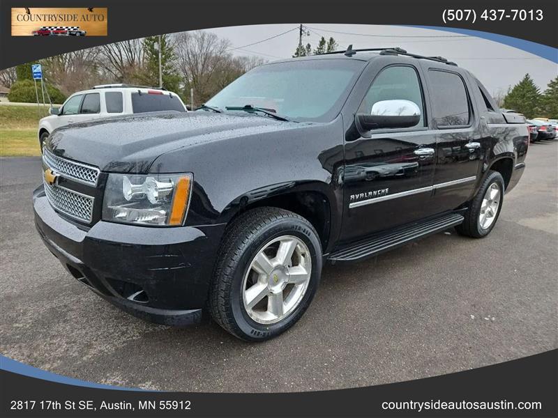 Chevrolet Avalanche LTZ 4WD 2012