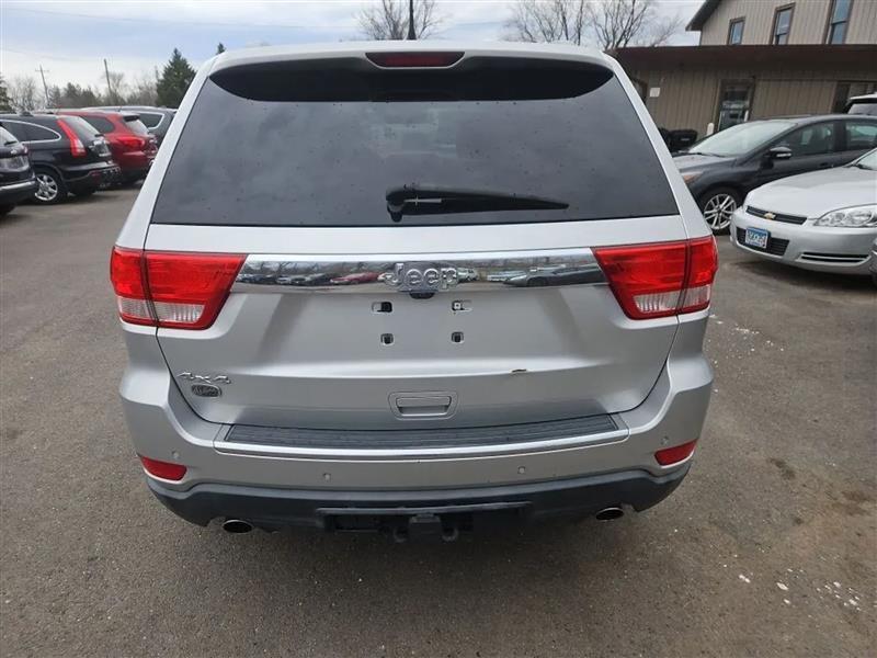 Jeep Grand Cherokee Overland 4WD 2011
