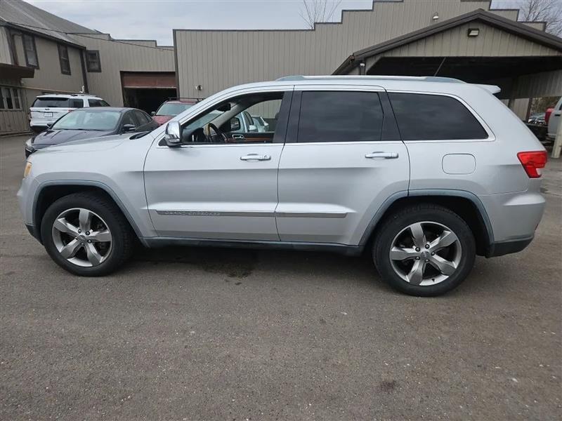 Jeep Grand Cherokee Overland 4WD 2011
