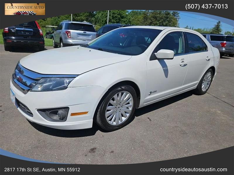 Ford Fusion Hybrid Sedan 2010