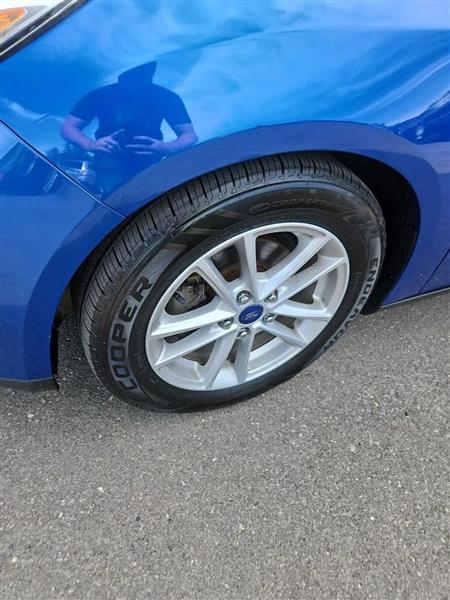 Ford Focus SE Sedan 2018