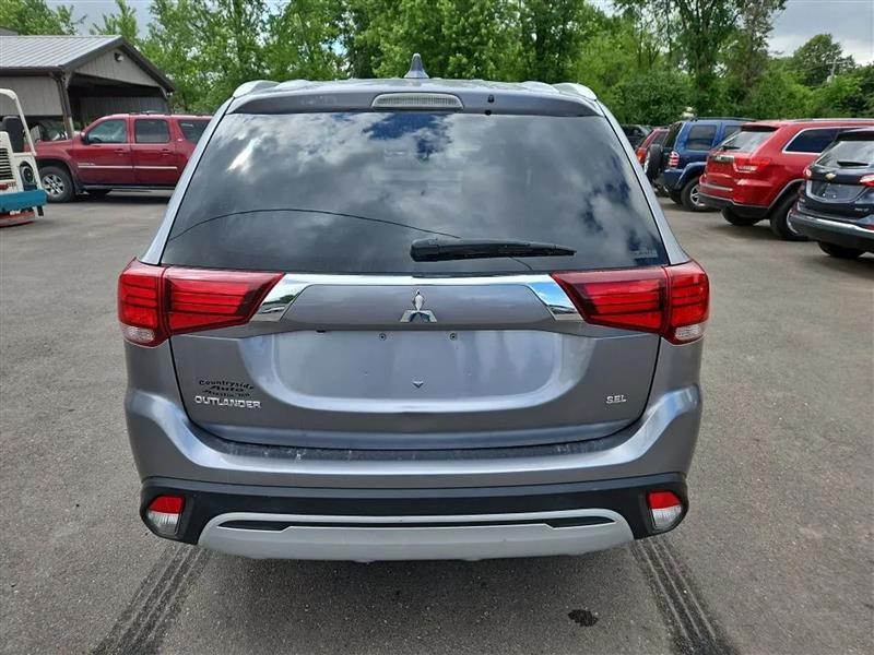 Mitsubishi Outlander SEL AWD 2020