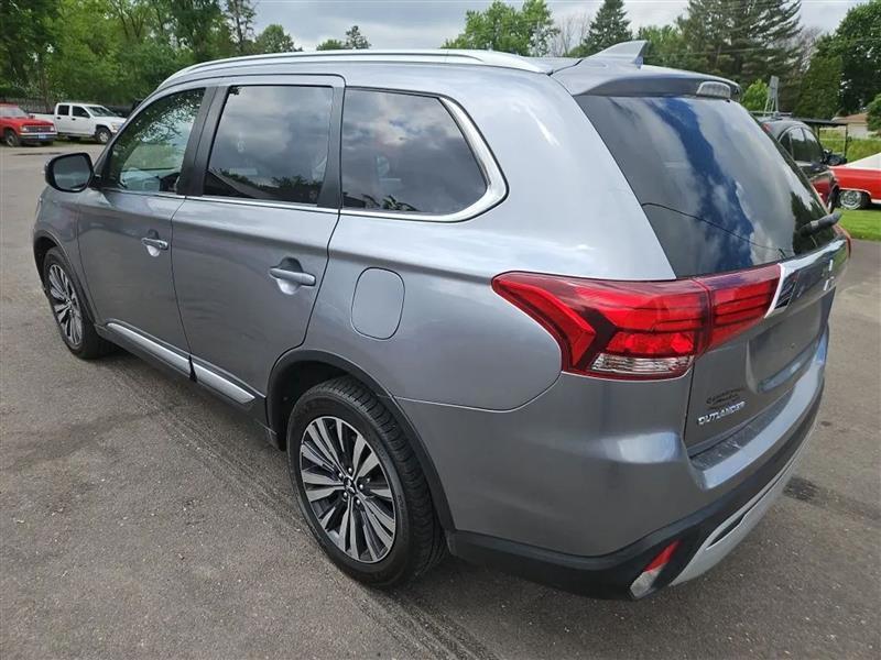 Mitsubishi Outlander SEL AWD 2020