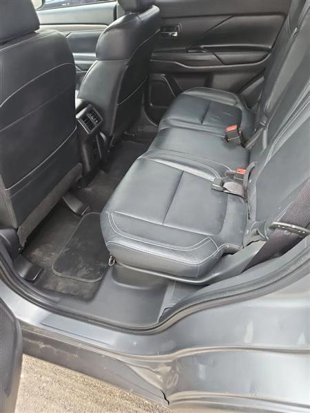 Mitsubishi Outlander SEL AWD 2020