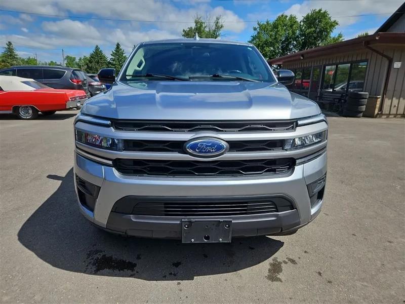 Ford Expedition EL XL 4WD 2023