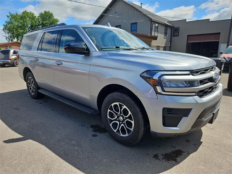 Ford Expedition EL XL 4WD 2023