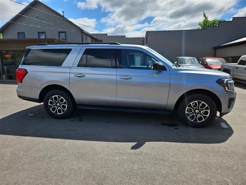 Ford Expedition EL XL 4WD 2023
