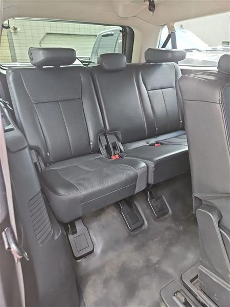 Ford Expedition EL XL 4WD 2023