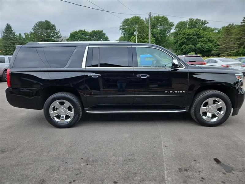 Chevrolet Suburban Premier 4WD 2017