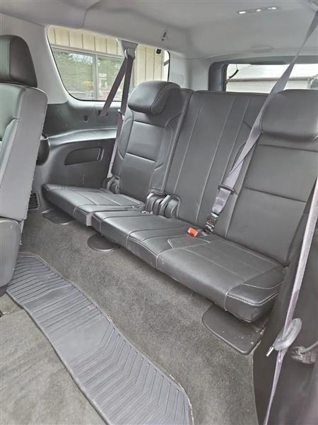 Chevrolet Suburban Premier 4WD 2017