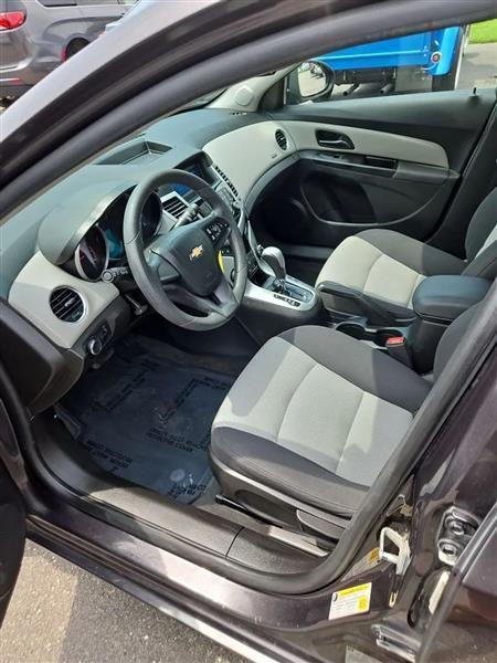 Chevrolet Cruze LS Auto 2014