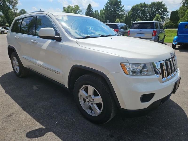 Jeep Grand Cherokee Laredo 4WD 2012