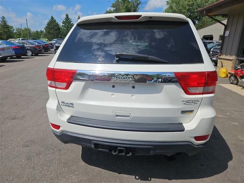 Jeep Grand Cherokee Laredo 4WD 2012