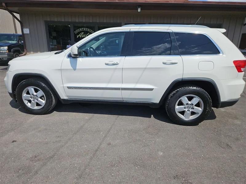 Jeep Grand Cherokee Laredo 4WD 2012