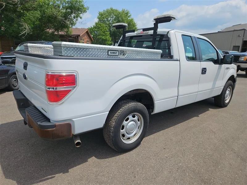 Ford F-150 XL SuperCab 6.5-ft. Bed 2WD 2012