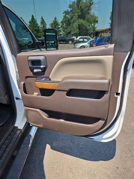 Chevrolet Silverado 1500 LTZ Crew Cab 4WD 2017