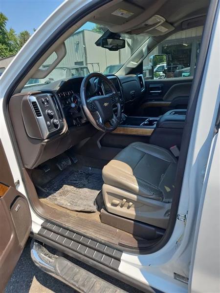 Chevrolet Silverado 1500 LTZ Crew Cab 4WD 2017